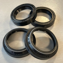 Load image into Gallery viewer, new SEAL KIT 38MM - 2 OIL S - 2 DUST S for marzocchi bomber forks