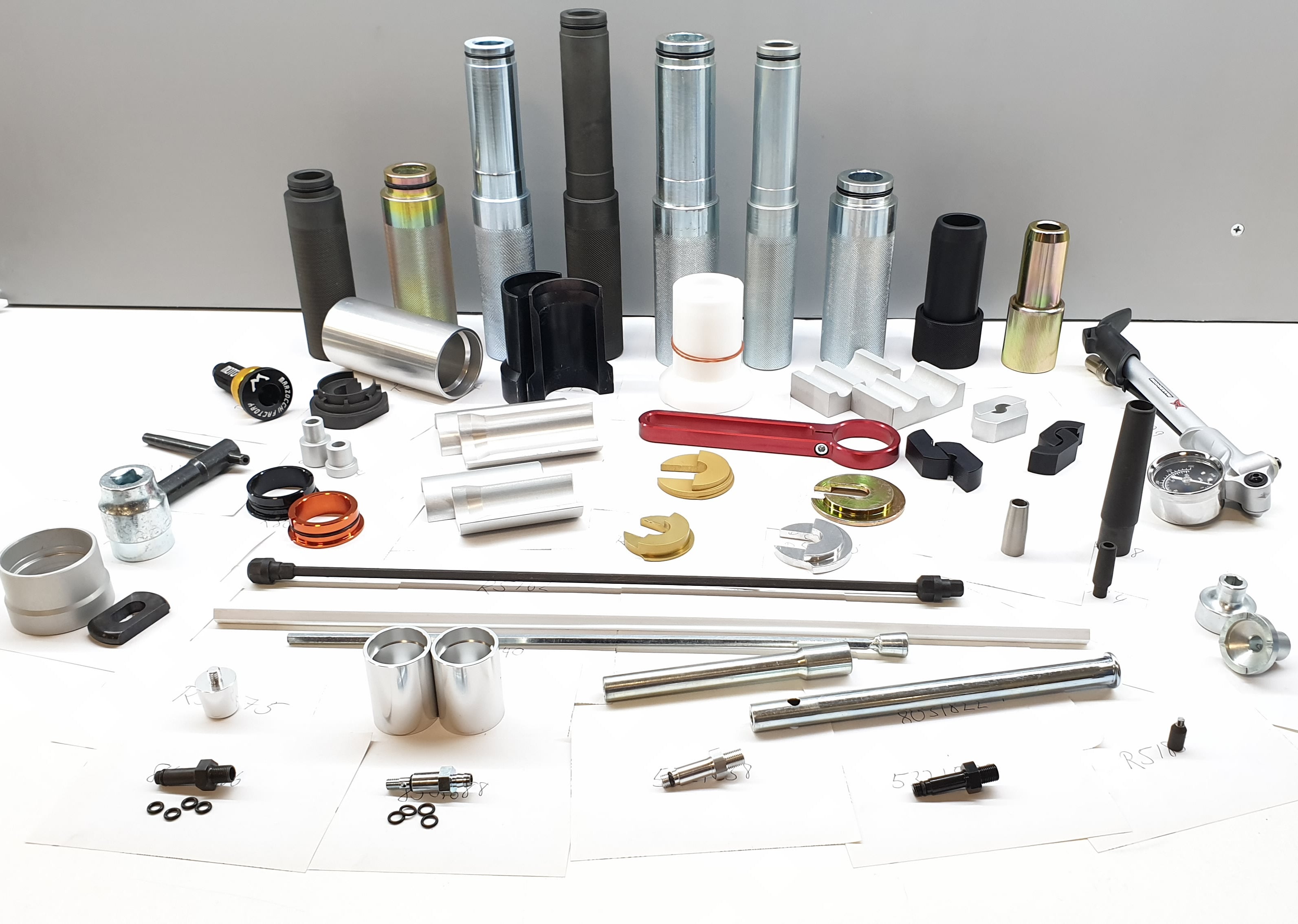 Marzocchi Mountainbike workshop tools assortment cases bundles