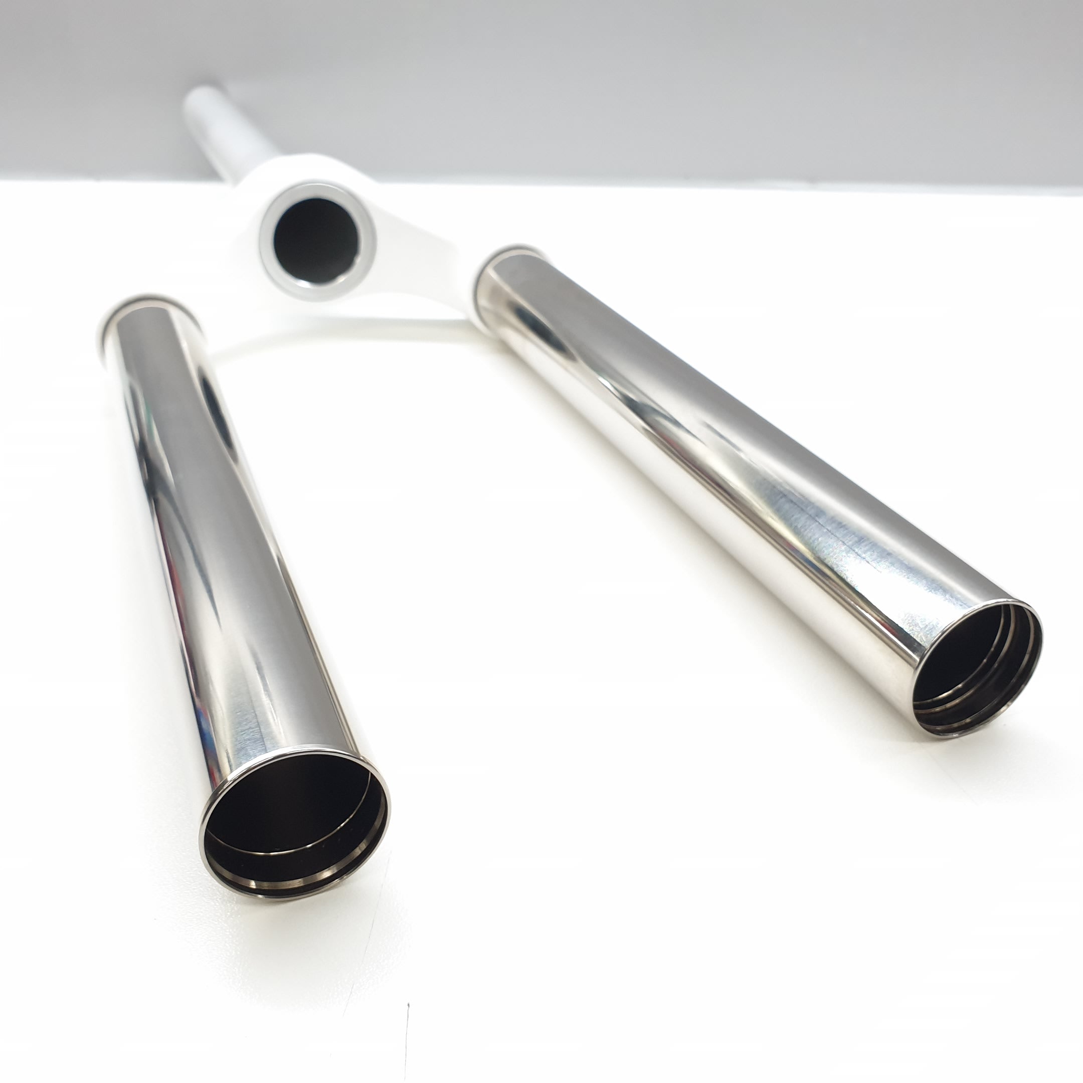 CSU XC 32NKL120/TT/ALTPR/GWHT/29IN/320 - BSB Bicycle Suspension Berlin